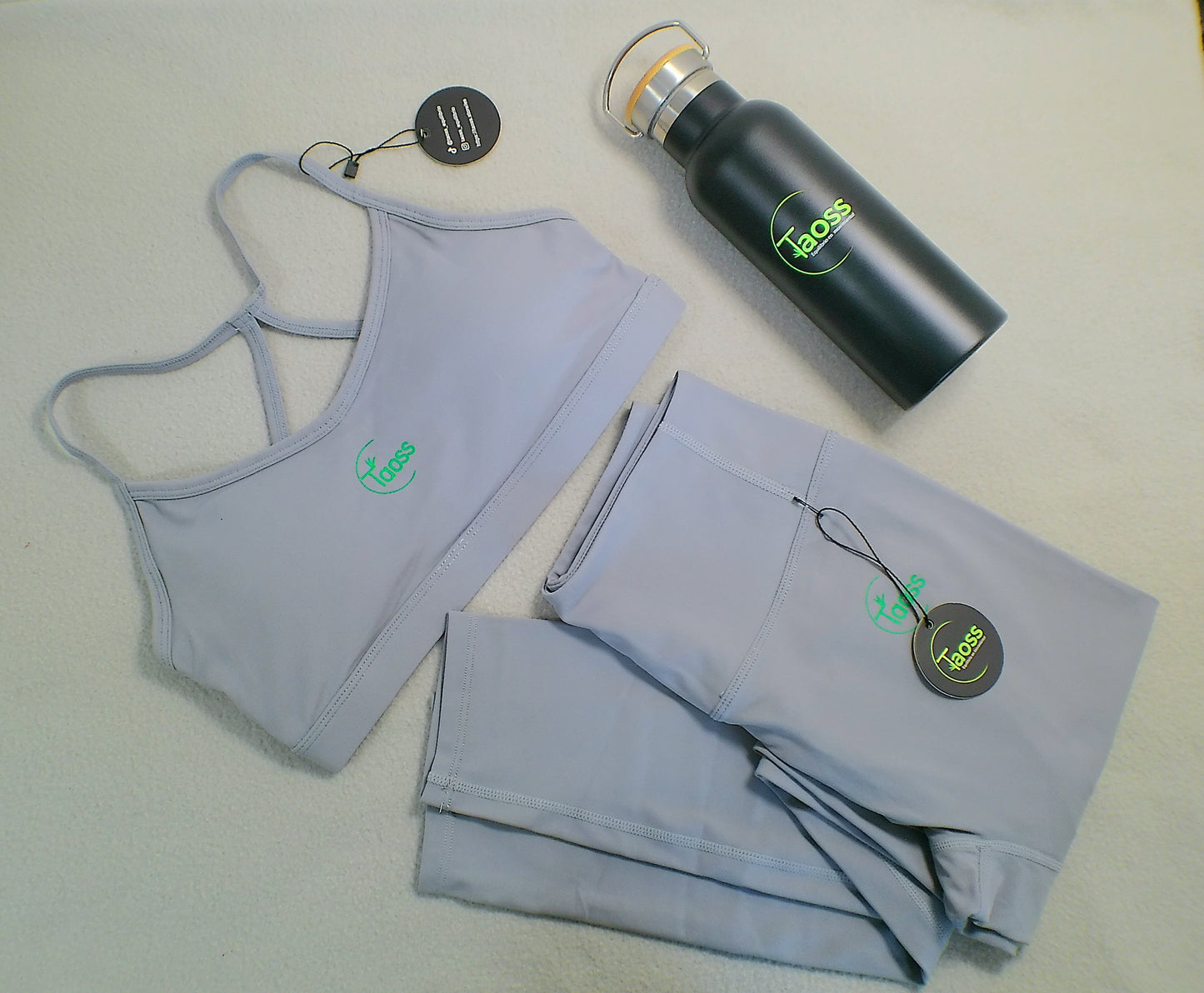 Set Deportivo Taoss 3 en 1 Versátil, Sudadera, Top y Malla Fit-Sculpt