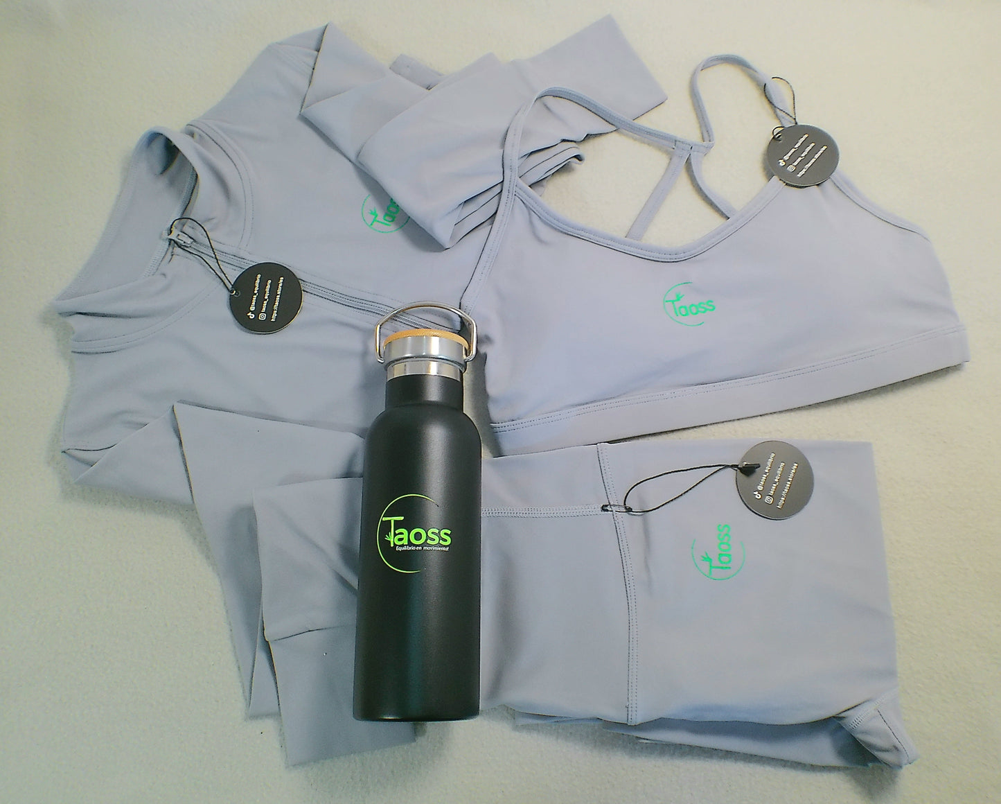 Set Deportivo Taoss 3 en 1 Versátil, Sudadera, Top y Malla Fit-Sculpt